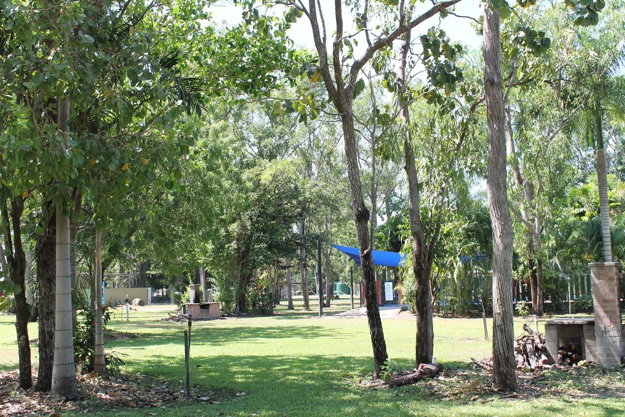 Corroboree Park Tavern Marrakai Exterior photo
